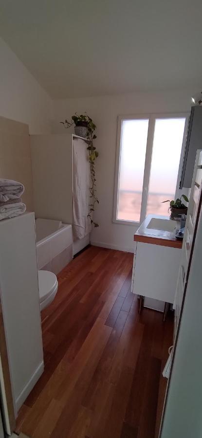 Belle Chambre Sur Terrasse A 3 Min De La Gare Bordeaux Exterior photo